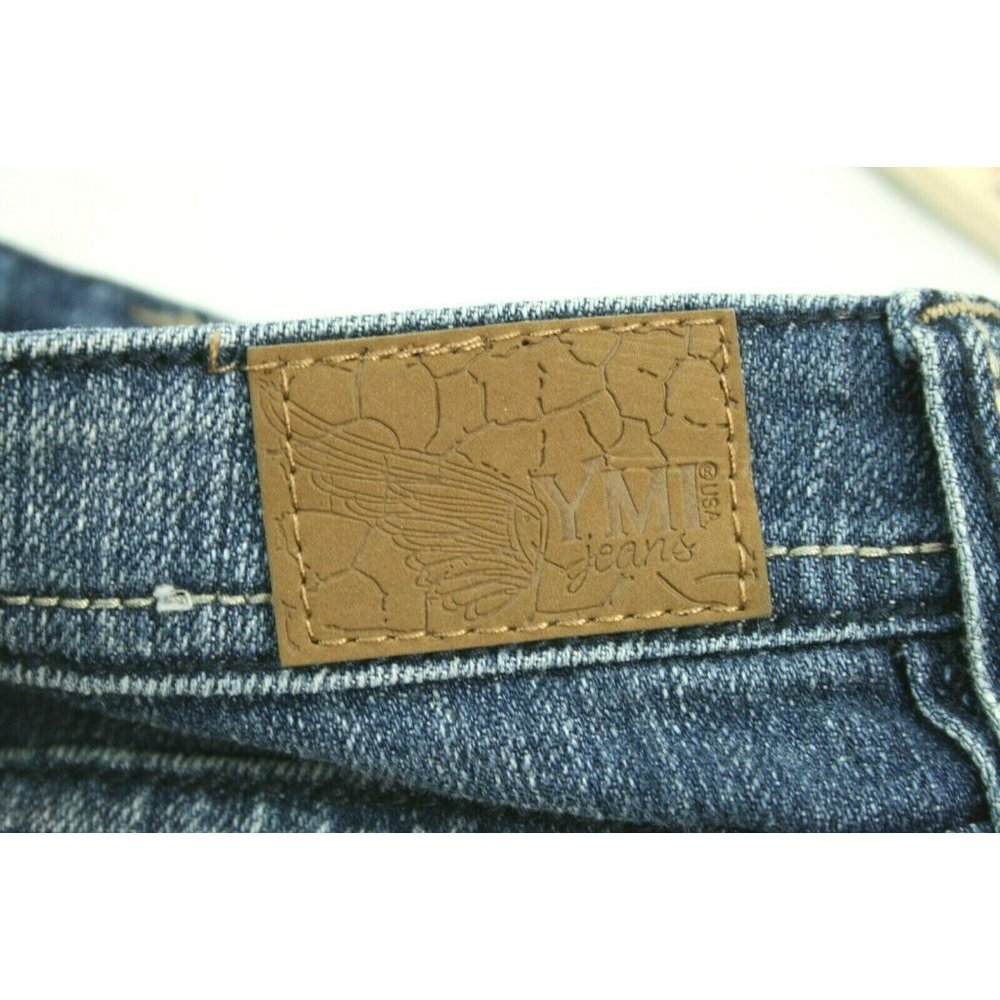 YMI Womens Sz 0 Shorts Medium Wash Cutoff Distressed Frayed Booty Destroyed - Picture 4 of 9
